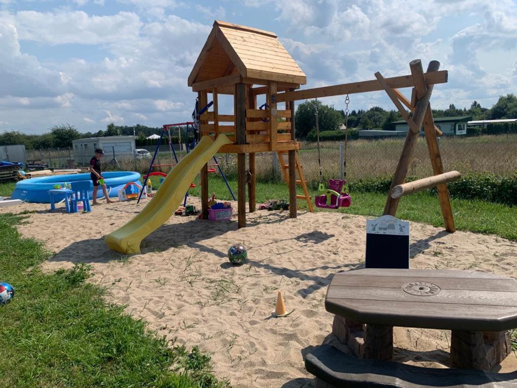 Osada Familia Smiechow Gąski Esterno foto